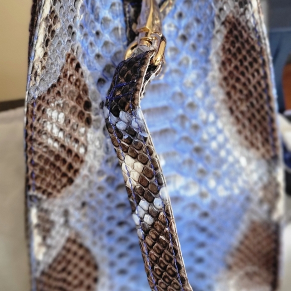 Geniune Python Purse - Picture 5 of 8